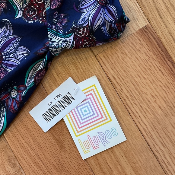 Lularoe Floral Navy Maxi Skirt NWT Women's Flowing A-Line floral XS SUMMER - Picture 5 of 7